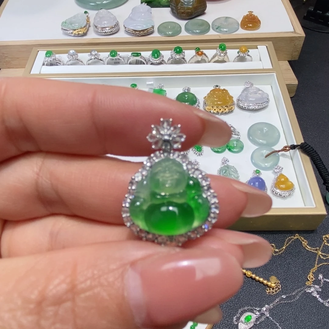 翡翠18K金镶嵌吊坠(不含链)