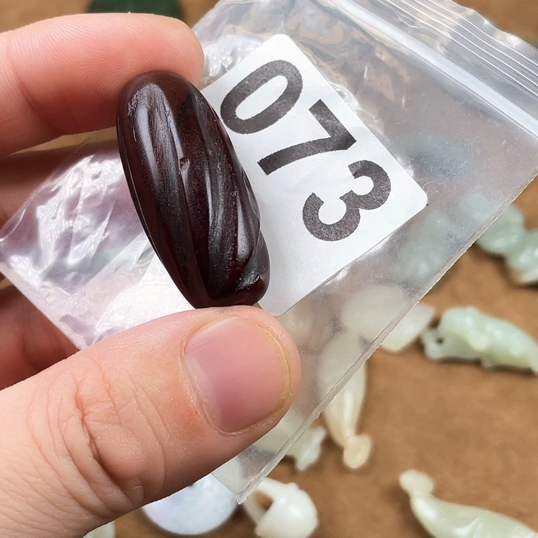 玛瑙/玉髓合金颈饰