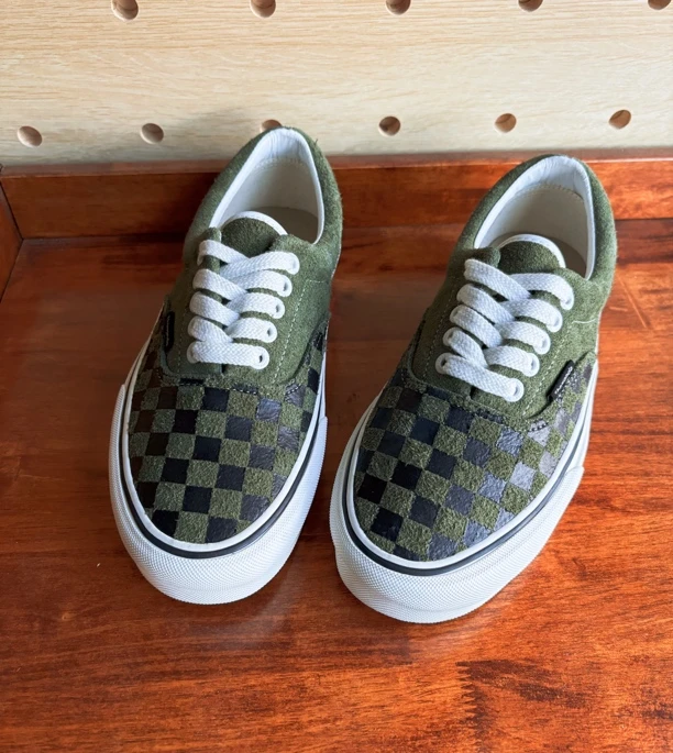 断码浮力男女款绿色翻毛皮棋盘格硫化板鞋