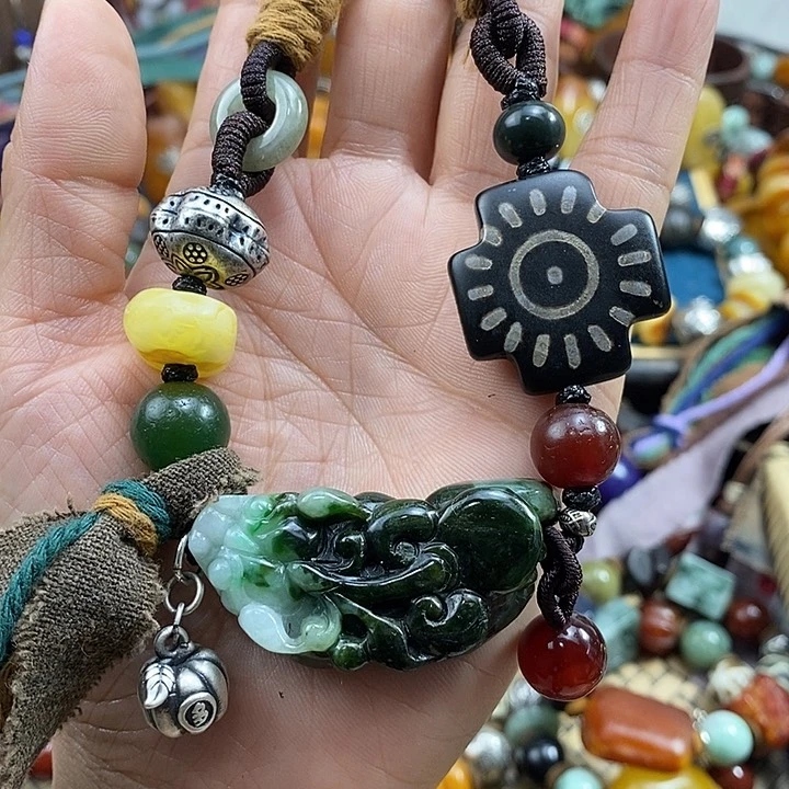 翡翠未镶嵌项链项链