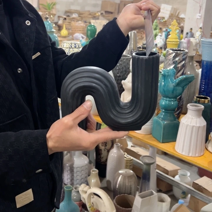 瓶高度16厘米口径4厘米微瑕捡漏