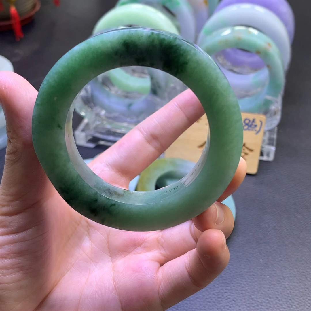 未镶嵌翡翠定制翡翠