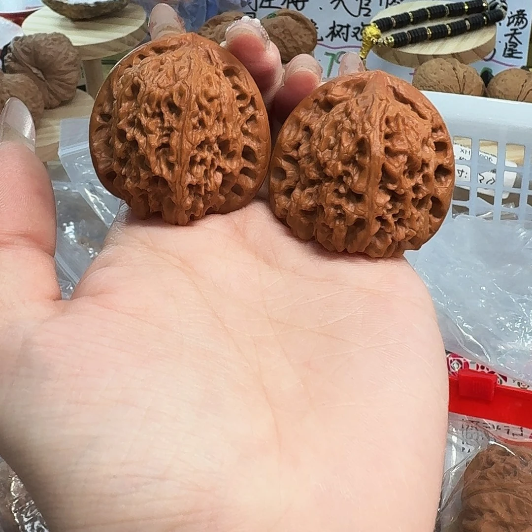 吊坠桃核三角白39尺