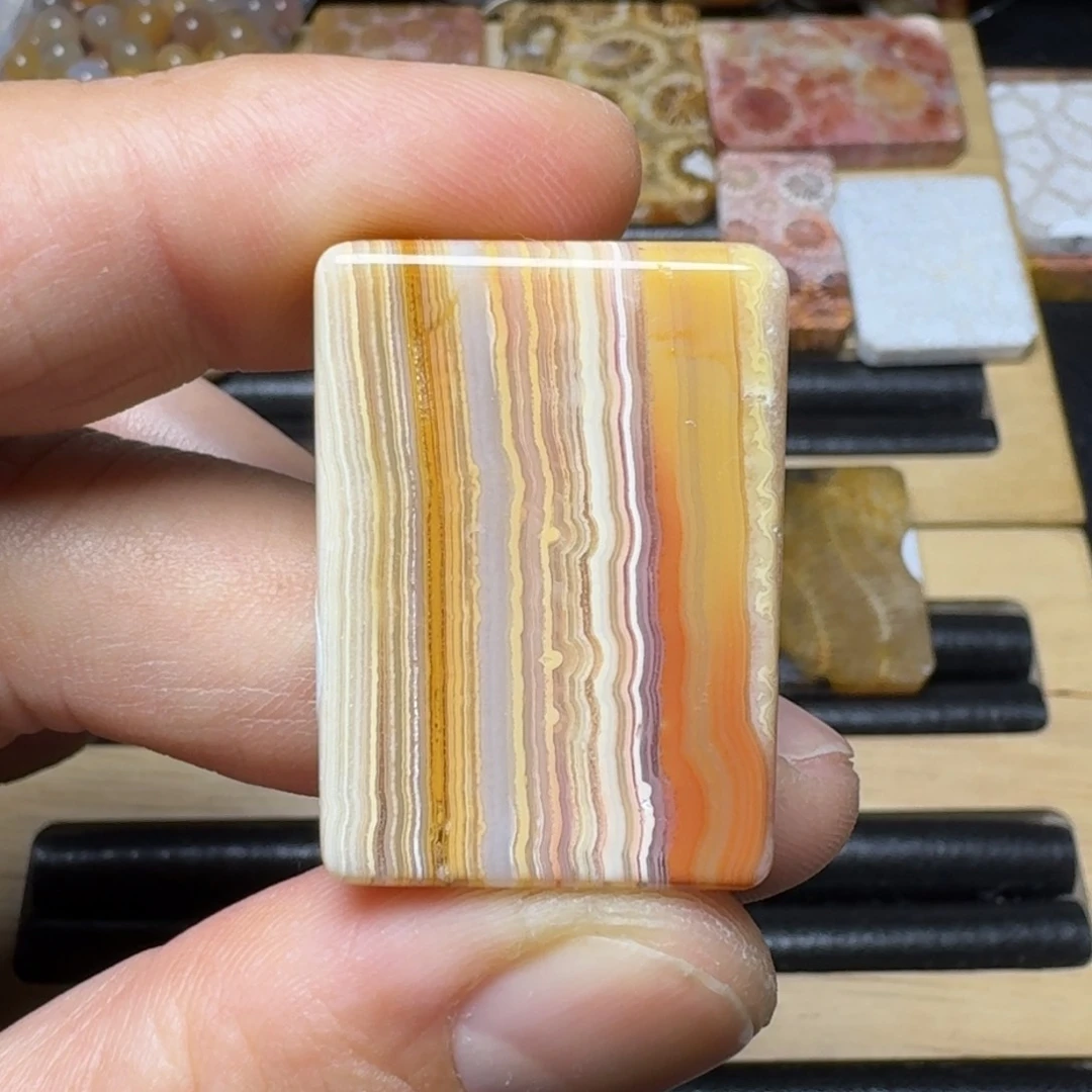 硅化玉纯天然色有机玉石未镶嵌