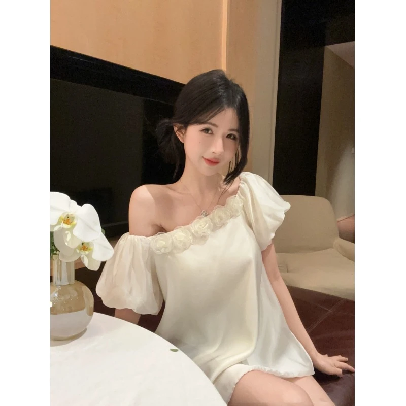 一字肩泡泡袖雪纺衬衫女夏季纯欲斜肩上衣法式绝美娃娃衫露肩衬衣