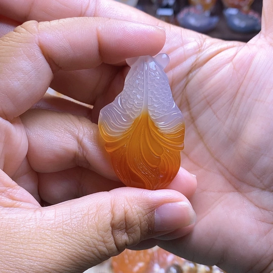 未镶嵌颈饰玛瑙/玉髓