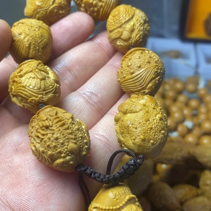 橄榄核手串43干干净净了