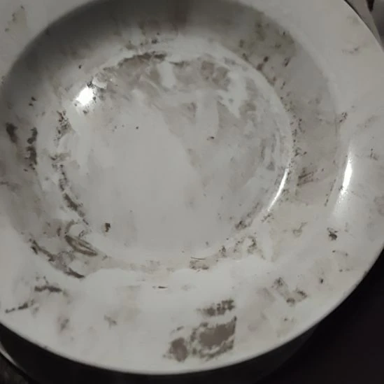 瓷发四个草帽盘子，口径23……