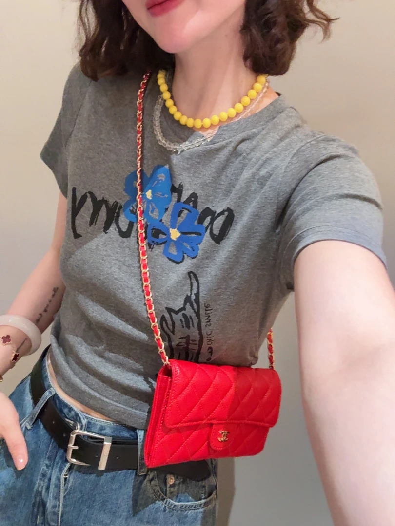 老赵服饰 圆领拼色花朵印花字母短袖T恤上衣 21AU3487