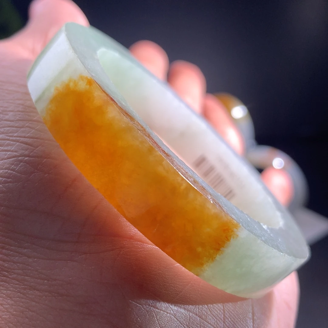 未镶嵌手镯定制翡翠