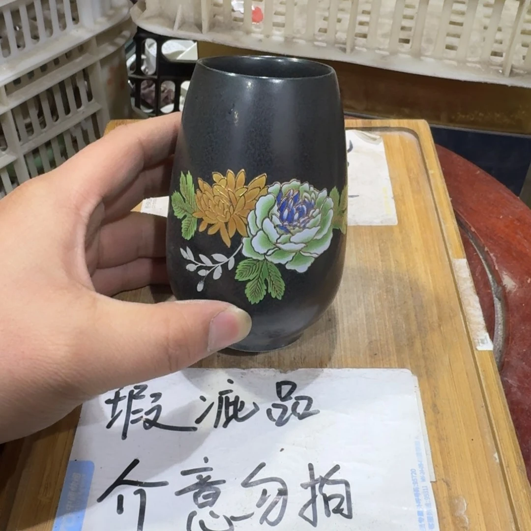 瑕疵介意勿拍陶瓷器皿A101
