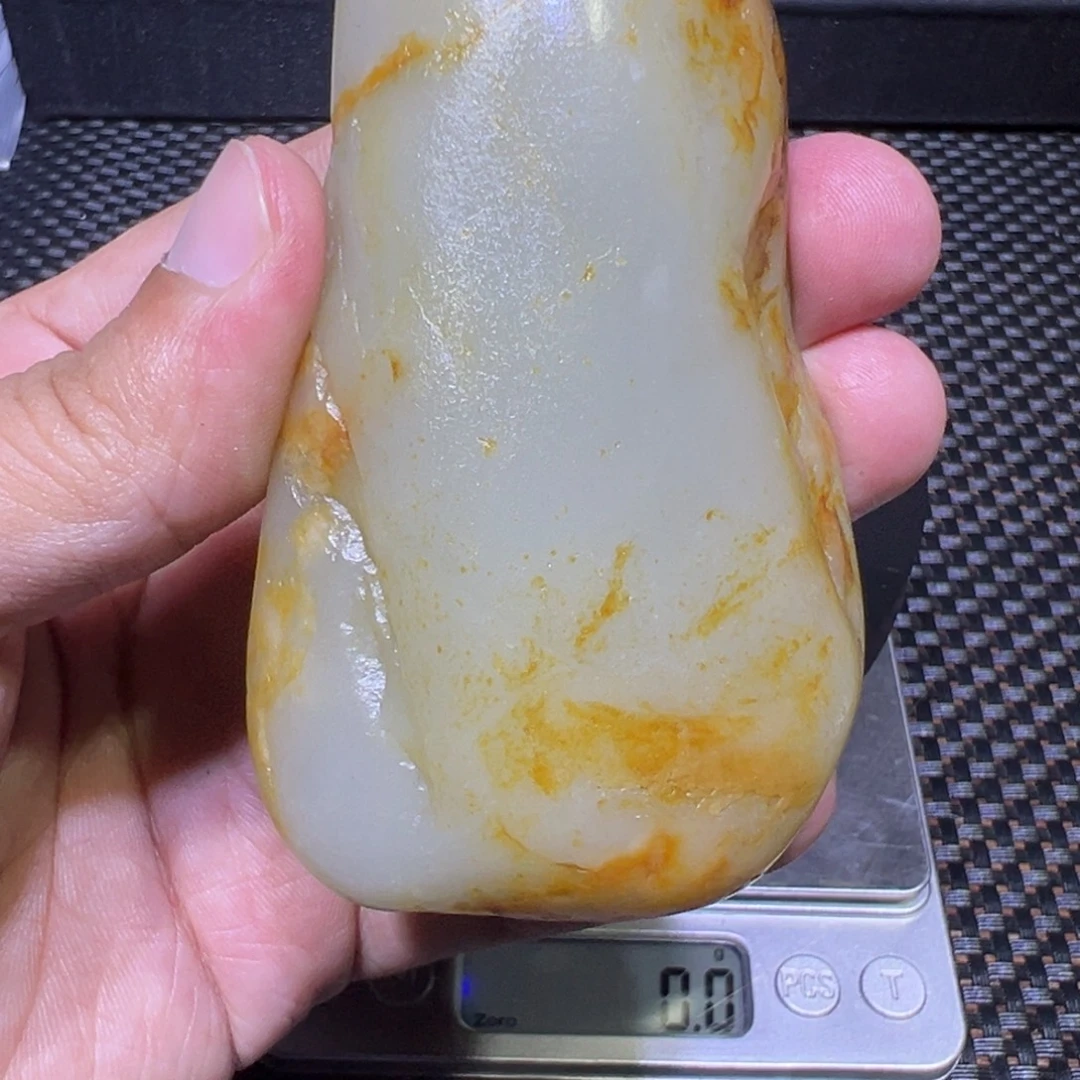 吊坠(不含链)未镶嵌和田玉（子料）192