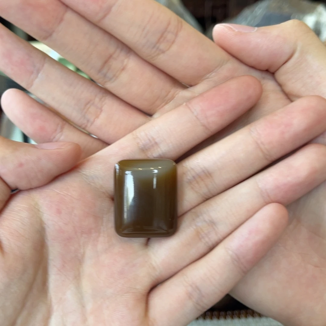 未镶嵌和田玉（糖玉）挂件金山糖白无事牌