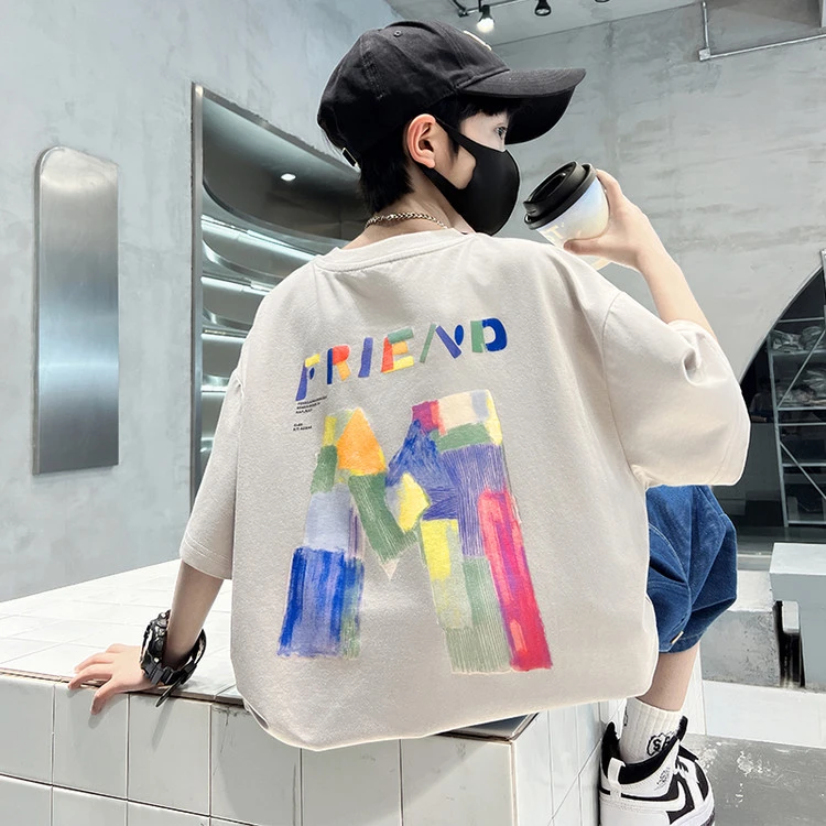 中大男童夏季2025短袖T恤休闲运动衣服帅气中大童潮流夏装潮流时