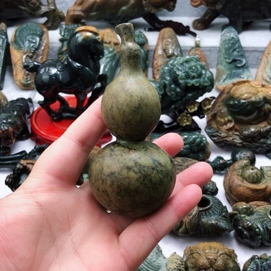 岫岩河磨玉（透闪石质玉）把件未镶嵌