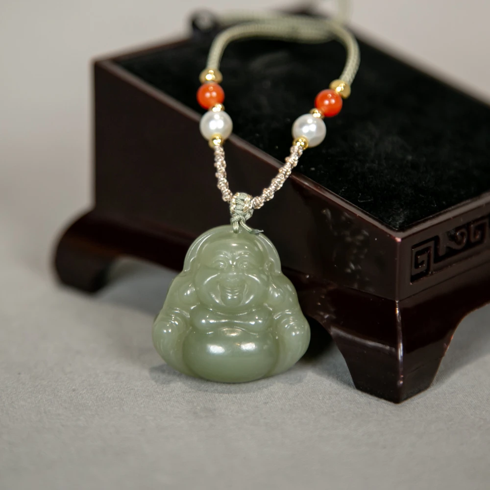 和田玉雕刻挂件ZY11567