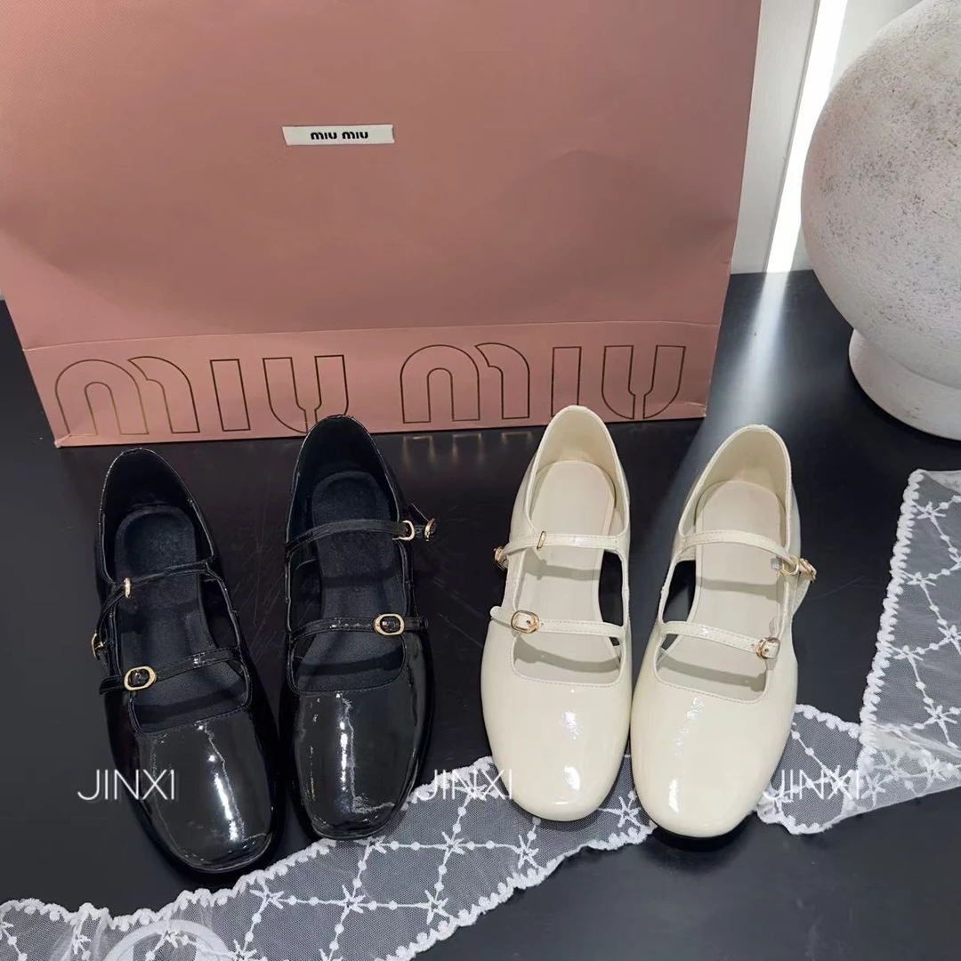 OUOU深圳高定版~双扣浅口头层牛漆皮芭蕾舞鞋