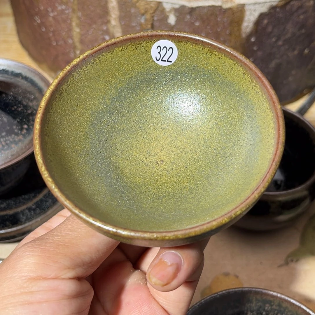 茶盏义兴龙窑坚持真柴烧