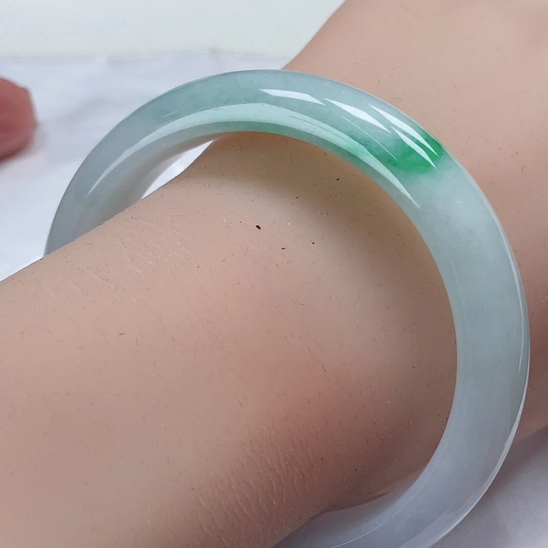 翡翠手镯未镶嵌缅甸翡翠手镯55圈