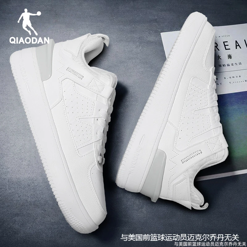乔丹运动鞋男鞋2025冬季新款白色鞋子官方旗舰正品男士百搭板鞋