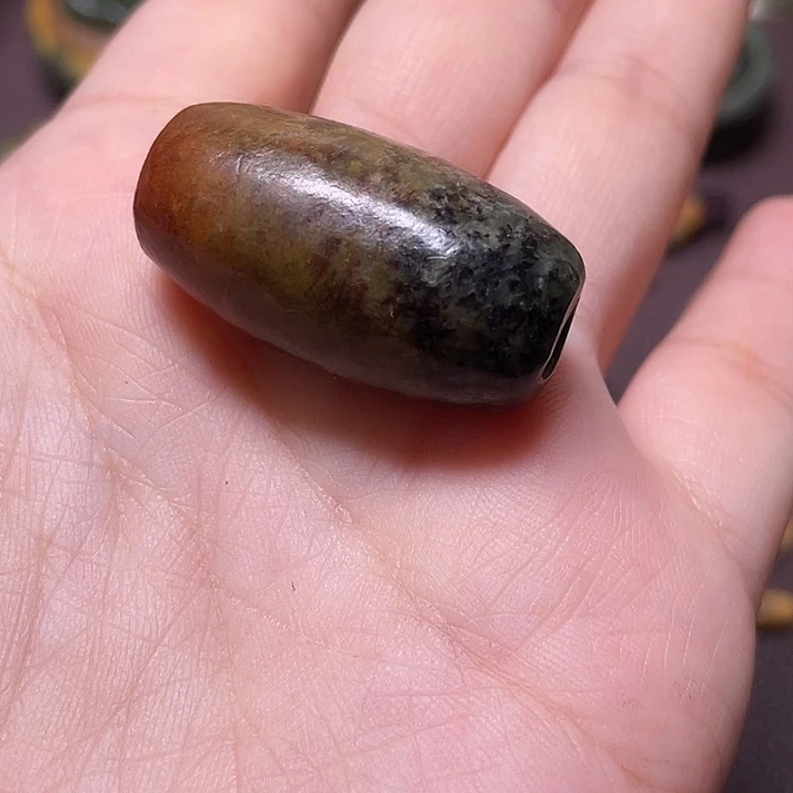 岫岩河磨玉（透闪石质玉）未镶嵌颈饰