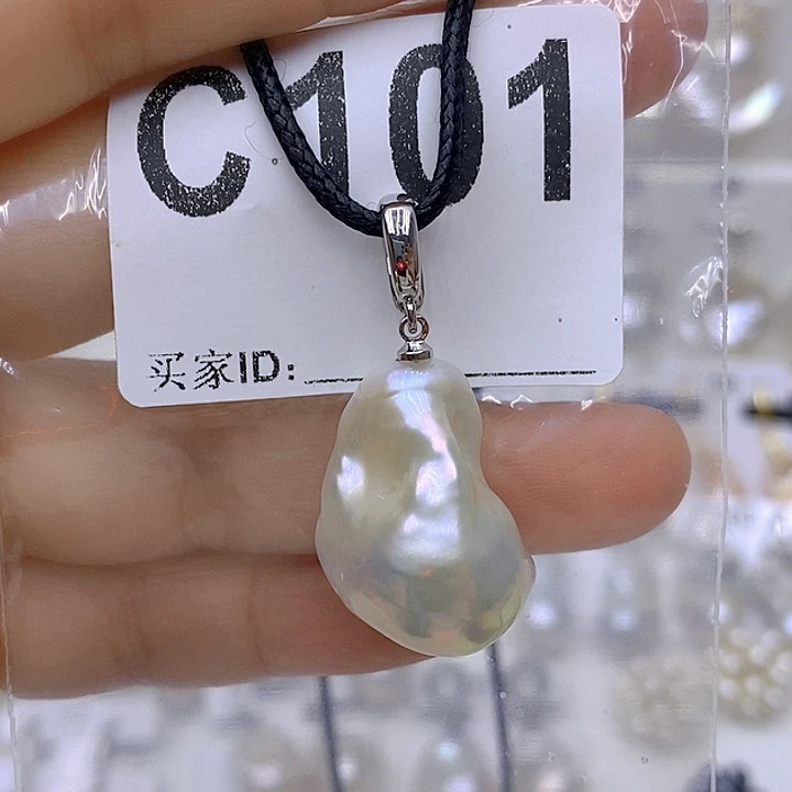 颈饰银S925镶嵌淡水珍珠