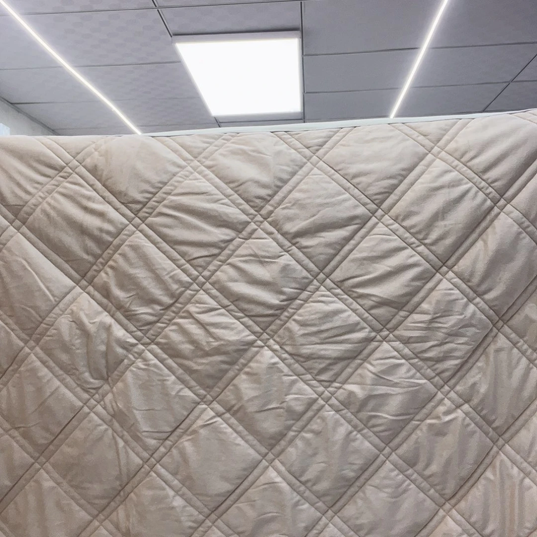 毛绒啦咯啦咯啦咯啦咯啦