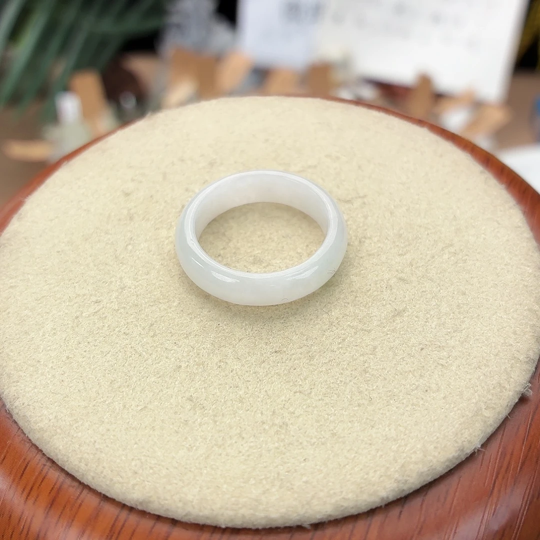 和田玉（糖玉）戒指未镶嵌Q71白翠18.1不退换