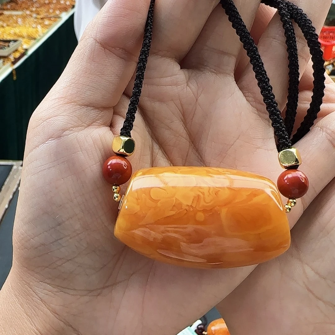 琥珀颈饰未镶嵌吊坠