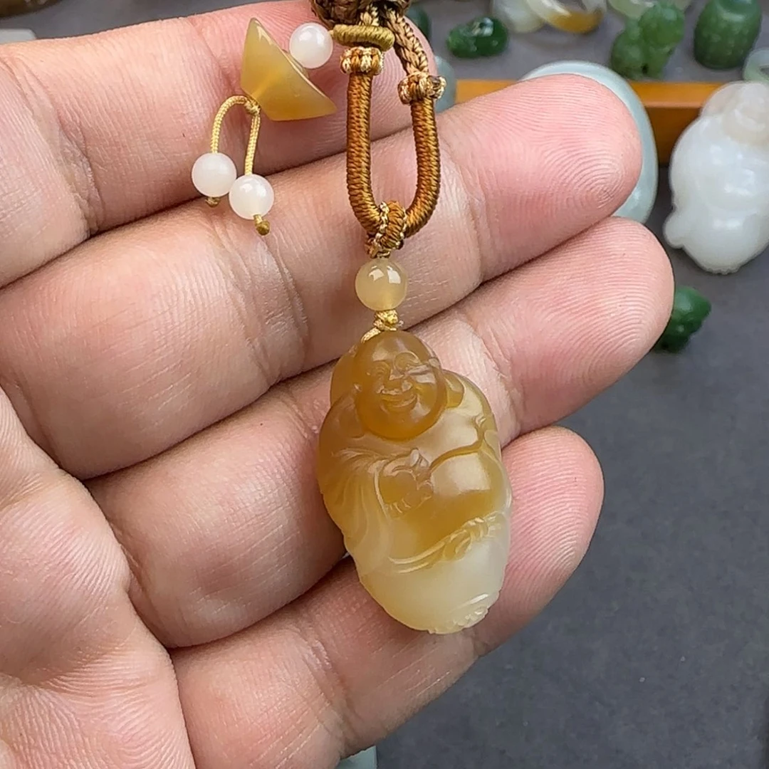 【闪购商品】和田玉（糖玉）颈饰未镶嵌江**?