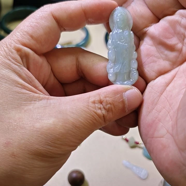 翡翠颈饰未镶嵌542385258566