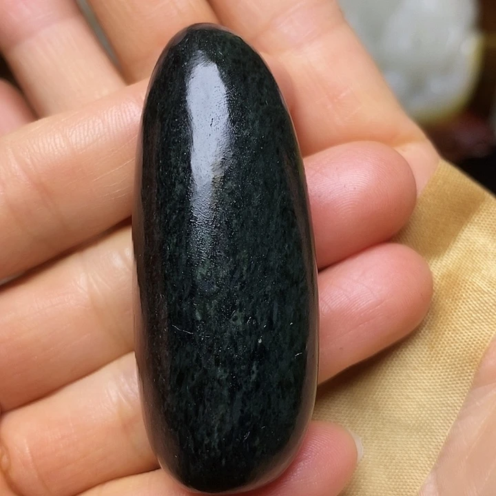 和田玉未镶嵌包链