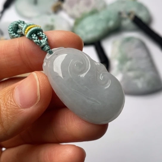 翡翠未镶嵌挂件翡翠