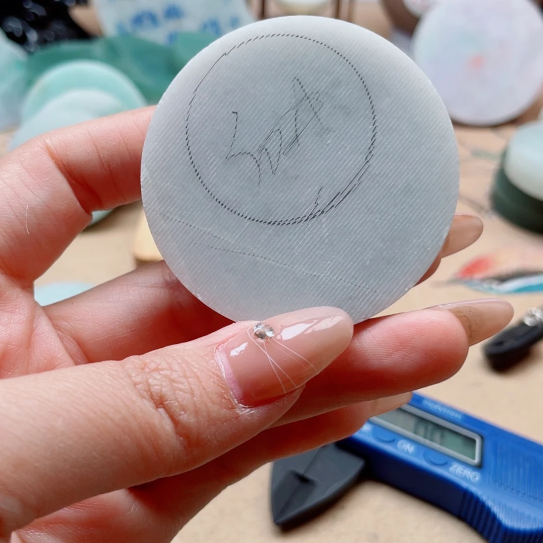 翡翠未镶嵌颈饰079……