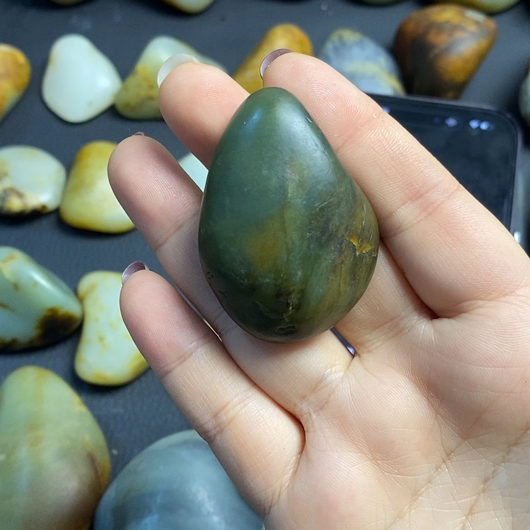 爱***瓜和田玉（糖玉）未镶嵌挂件