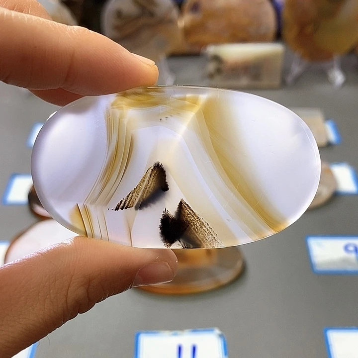 玛瑙/玉髓未镶嵌珠宝半成品