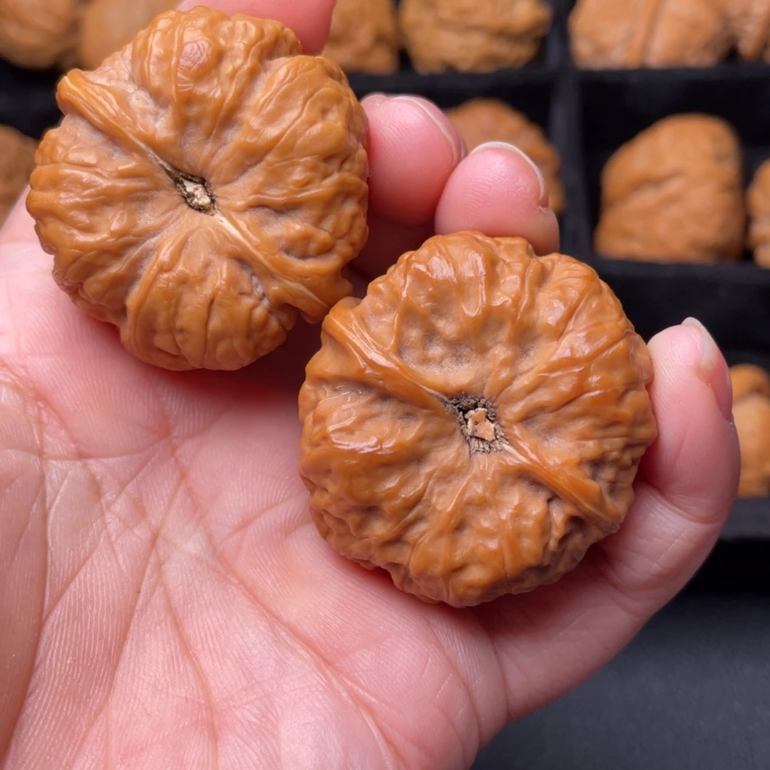 把件文玩核桃秦岭文玩核桃