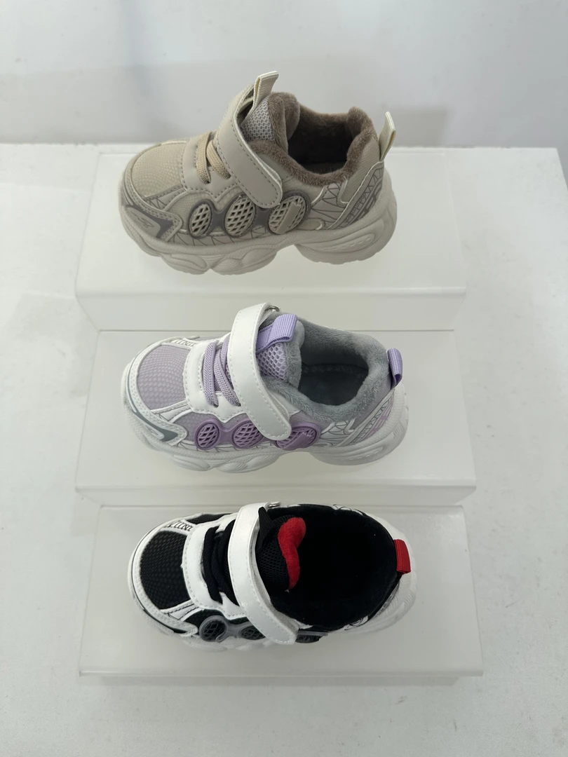 冬季新款卡通加绒运动鞋软底儿童学步鞋防水舒适防滑男女机能鞋