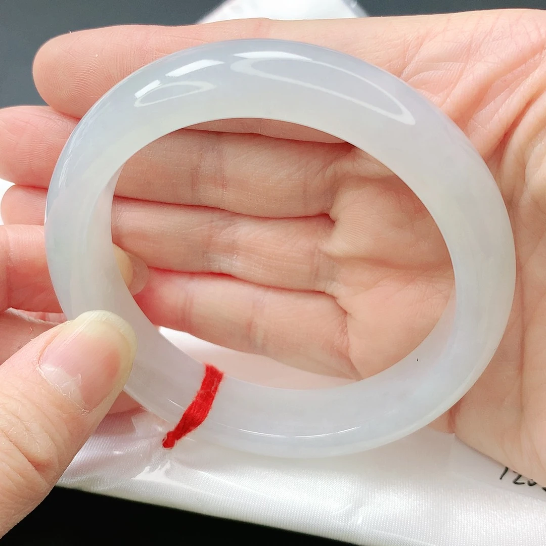 翡翠手镯未镶嵌缅甸天然A货翡翠