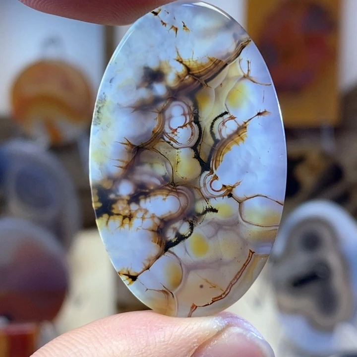 玛瑙/玉髓颈饰未镶嵌