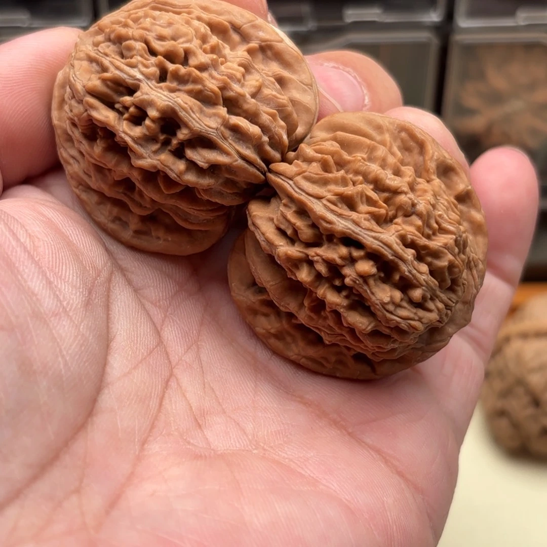 文玩核桃把件四座楼狮子头