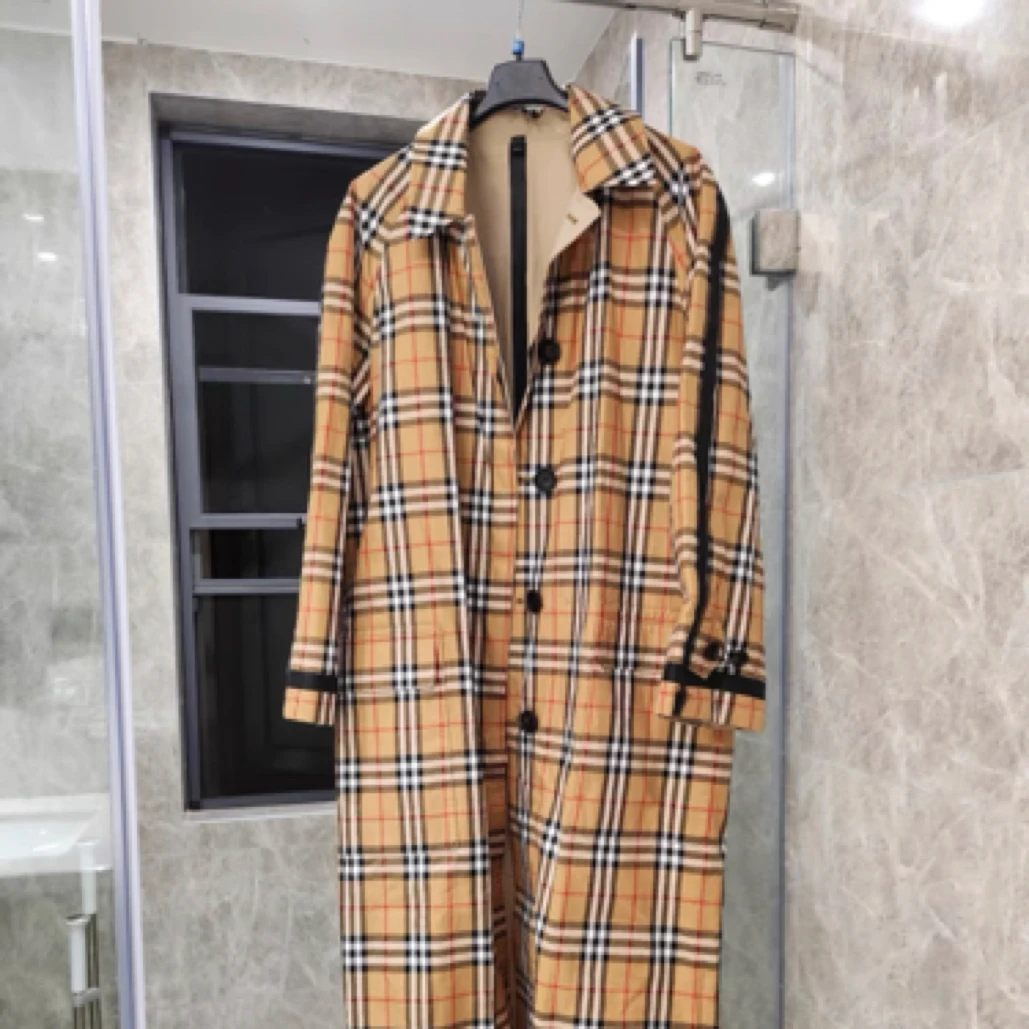 99新 BURBERRY/博柏利 格子风衣/UK8码/B00632