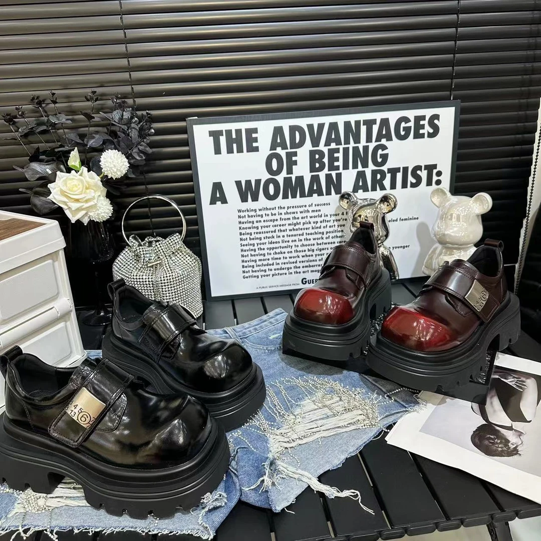 广州欧货【马拉拉】七七新年T型魔术贴渐变牛皮复古英伦轻奢乐福鞋