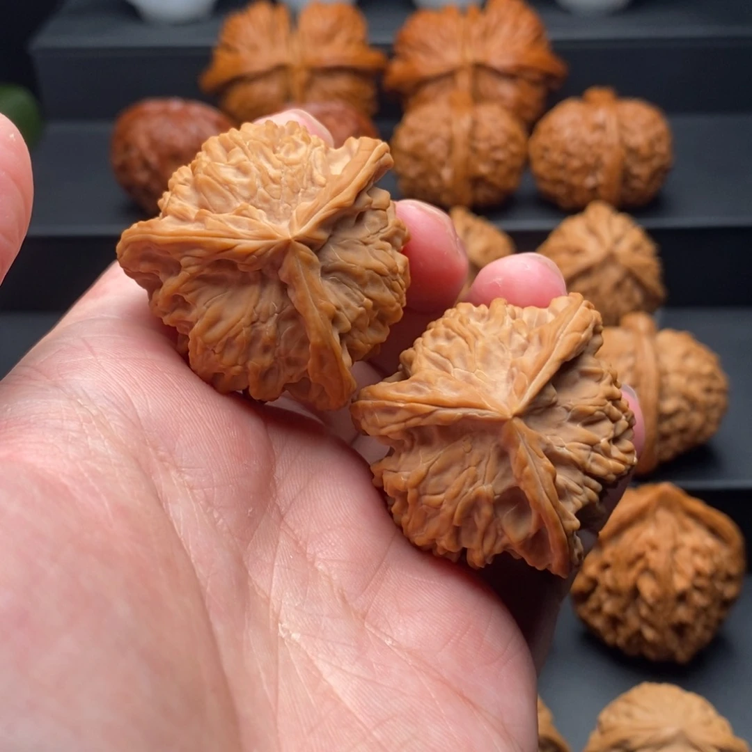 把件文玩核桃42尺全品盘山三棱正奔