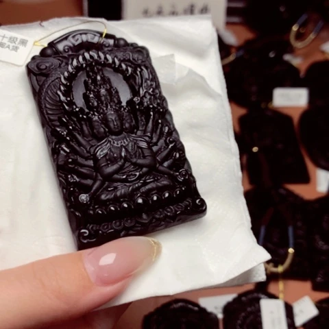 匠**邻天然缅甸a货钢琴黑挂件