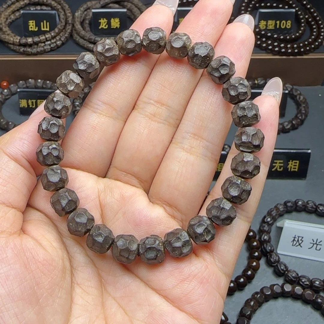 椰蒂吊坠98无相单圈