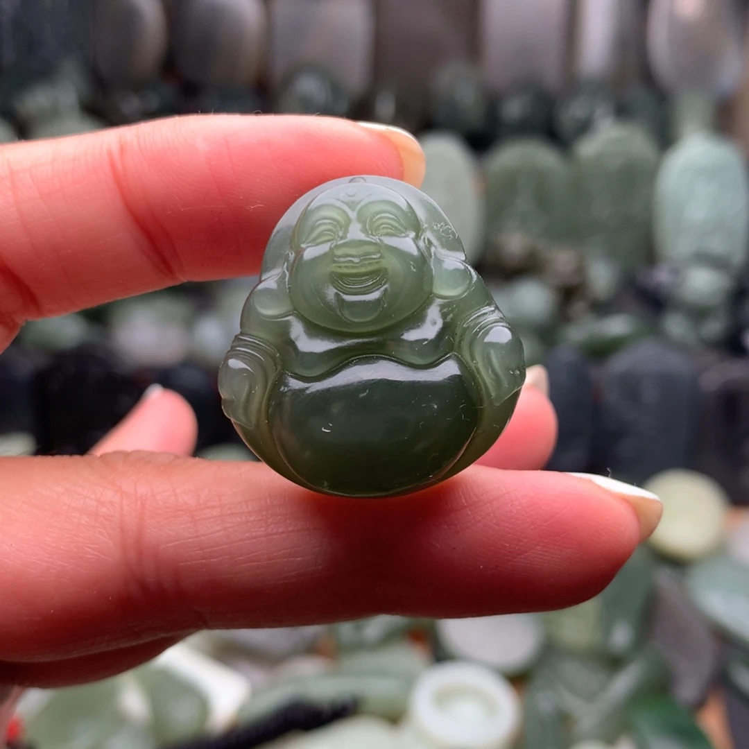 和田玉未镶嵌颈饰挂件108