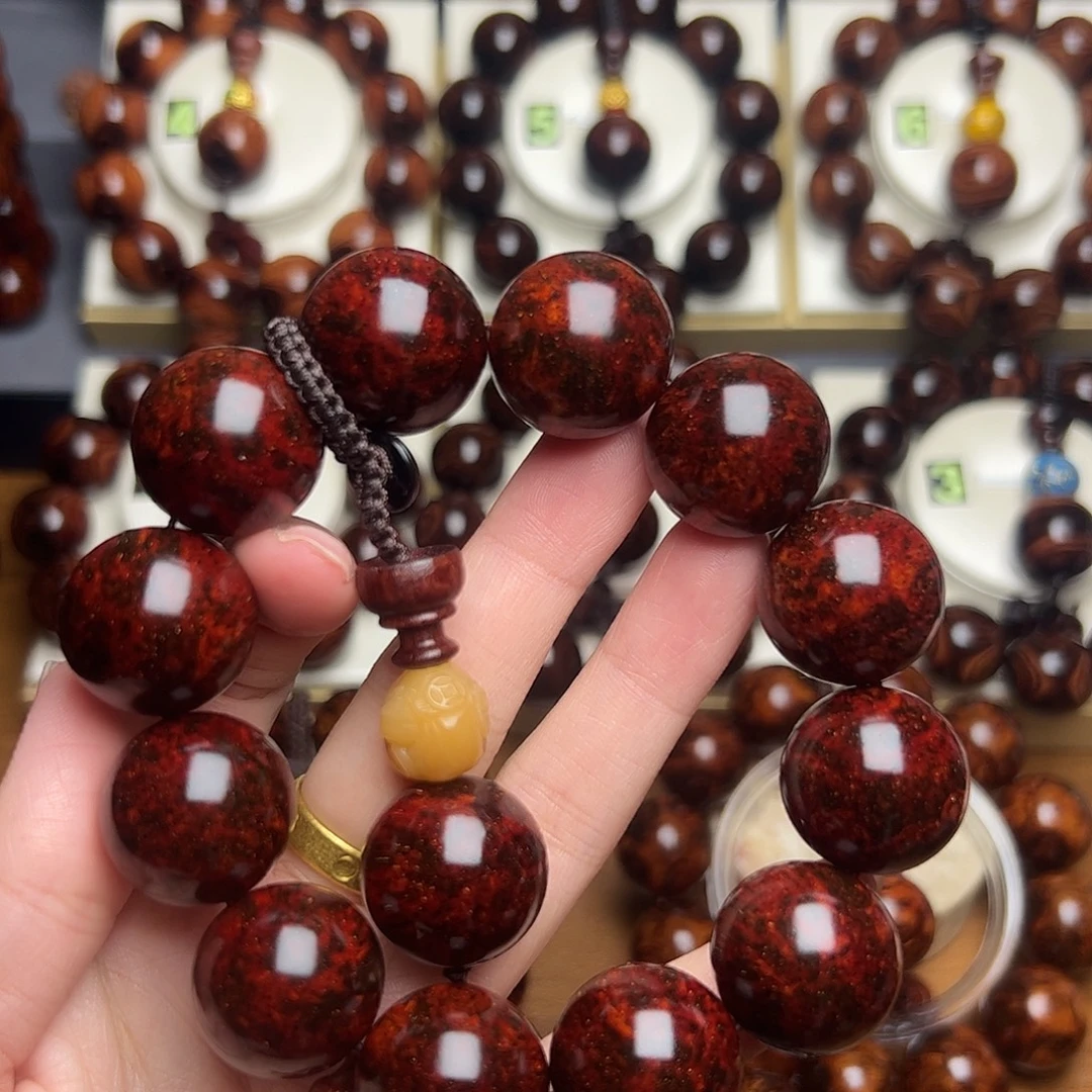 胡***哥黄花梨/降香黄檀2.0