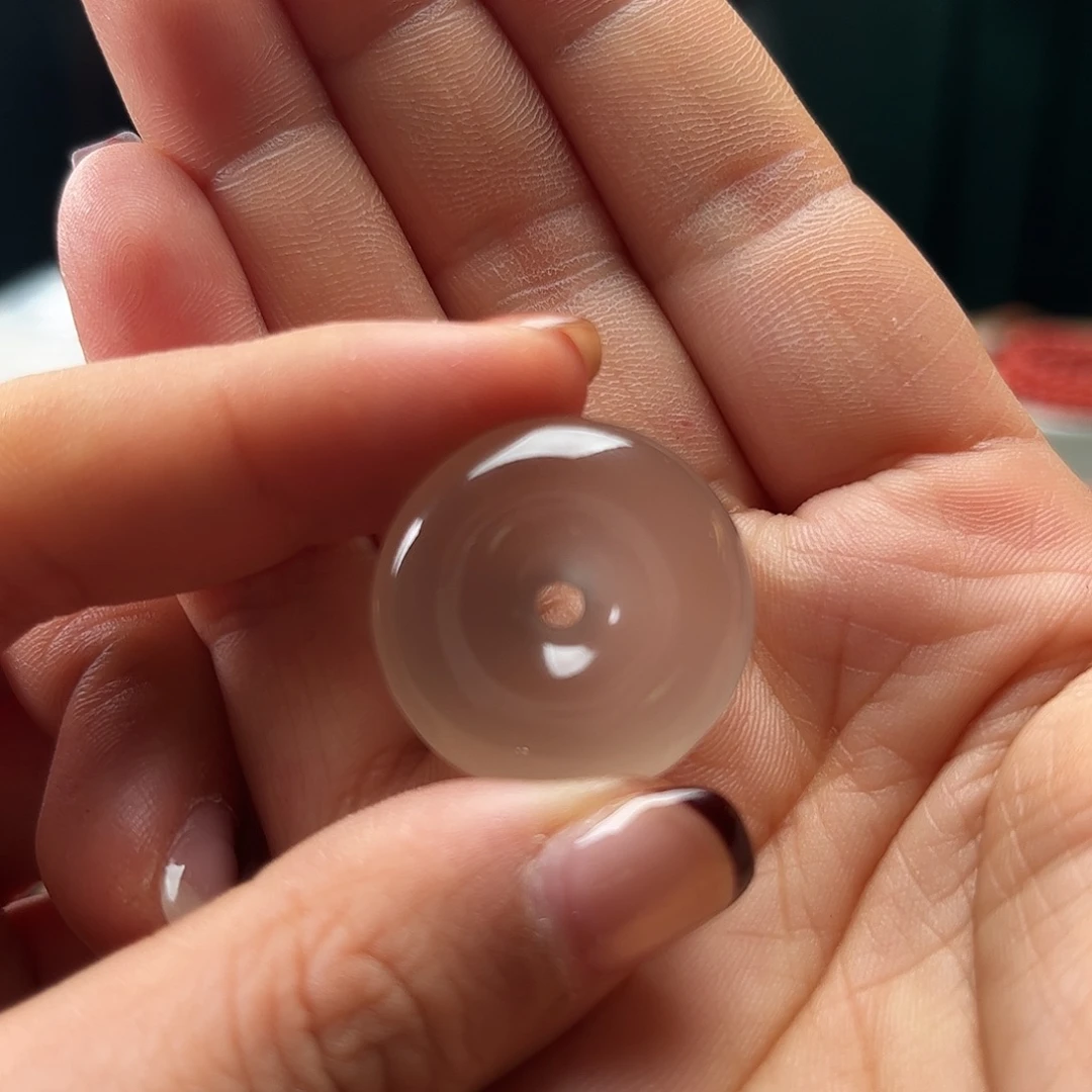 玛瑙/玉髓未镶嵌珠宝奇石