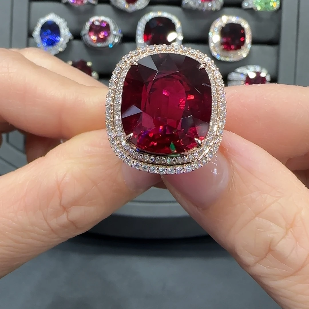 戒指18K金镶嵌碧玺16.41ct